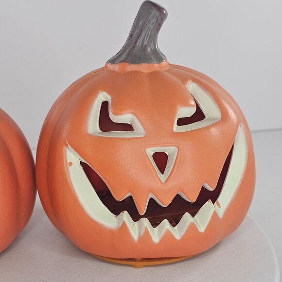 Set Of 2 Gemmy Light-Up Halloween Jack-O-Lantern Decorations Pumpkin - Picture 5 of 9